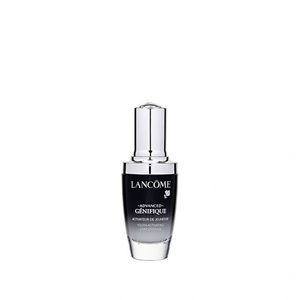 FREE W PURCHASE Lancôme Genifique Serum (8 mL)